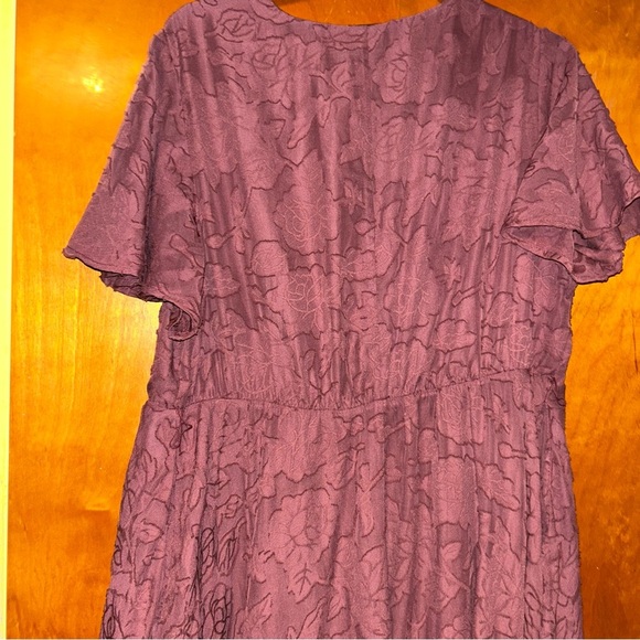 Torrid Pink Floral Burnout Jacquard Wrap Midi Dress 1X 14/16 - Picture 7 of 7